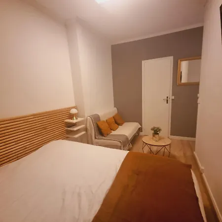 Joli A Bastille * Paříž